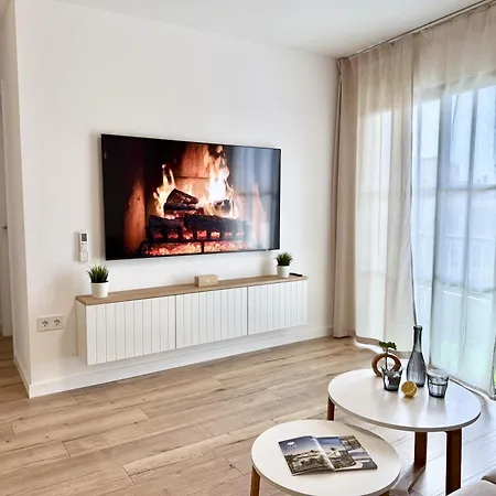 Family Apartment-ac-3bd