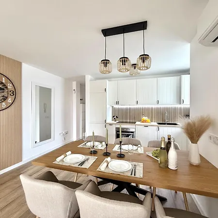 Family Apartment-ac-3bd Appartement *